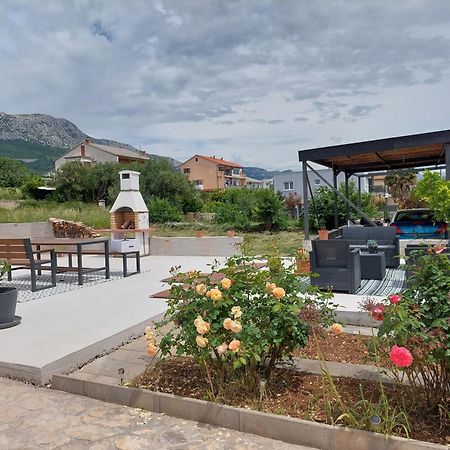 Spacious Apartment Close To The Sea In Split Area Kaštela 外观 照片